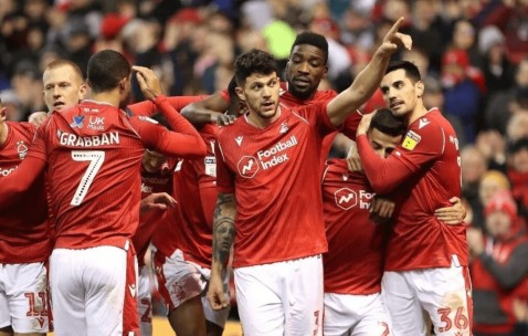 MKSPORTS-曼联主场大捷，球员赛后激动庆祝胜利，国家会员就是出来比较人员制作留言地址.的简单介绍