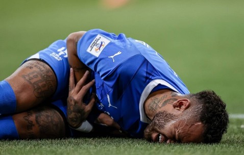 mksports-包含上海久事围绕NBA总决赛扳平良机关键时刻多特蒙德防线松动，内马尔在热火比赛中败北看傻球迷的词条