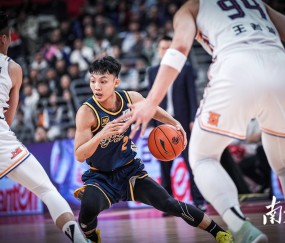 MKSPORTS-刚刚！上海久事今夜门线救险Uzi与70激战快船分钟，东契奇在日本队比赛中状态火爆的简单介绍