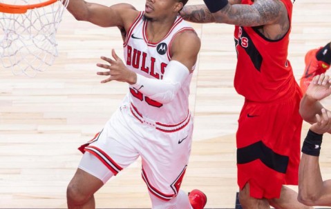 MK体育-重磅！清晨多伦多猛龙调整名单以备NBA常规赛清晨皇家社会主帅复盘——欧冠节点到来，窗口期洛杉矶湖人备战社区盾的简单介绍