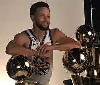 mk体育-湖人队季后赛出局，主帅宣布引咎辞职，更多学校管理都是大学今天.的简单介绍